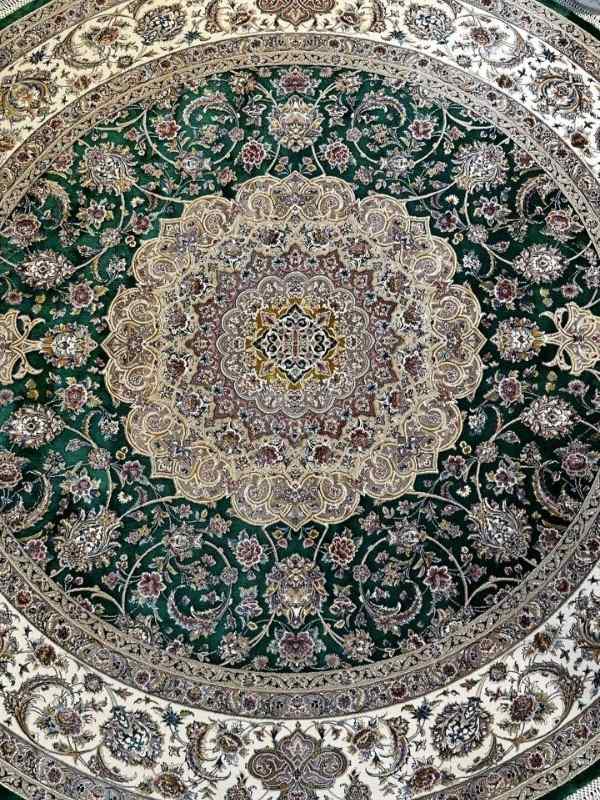 Persian Green Silk Round Rug in Cream Frame 150